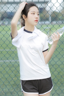一路向西王李丹妮